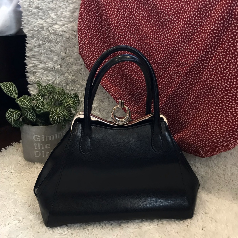 Cromia | Authentic Black Italian Leather Handbag - Picture 5 of 8